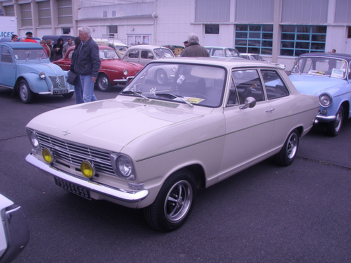 katalysator opel rekord e 18s